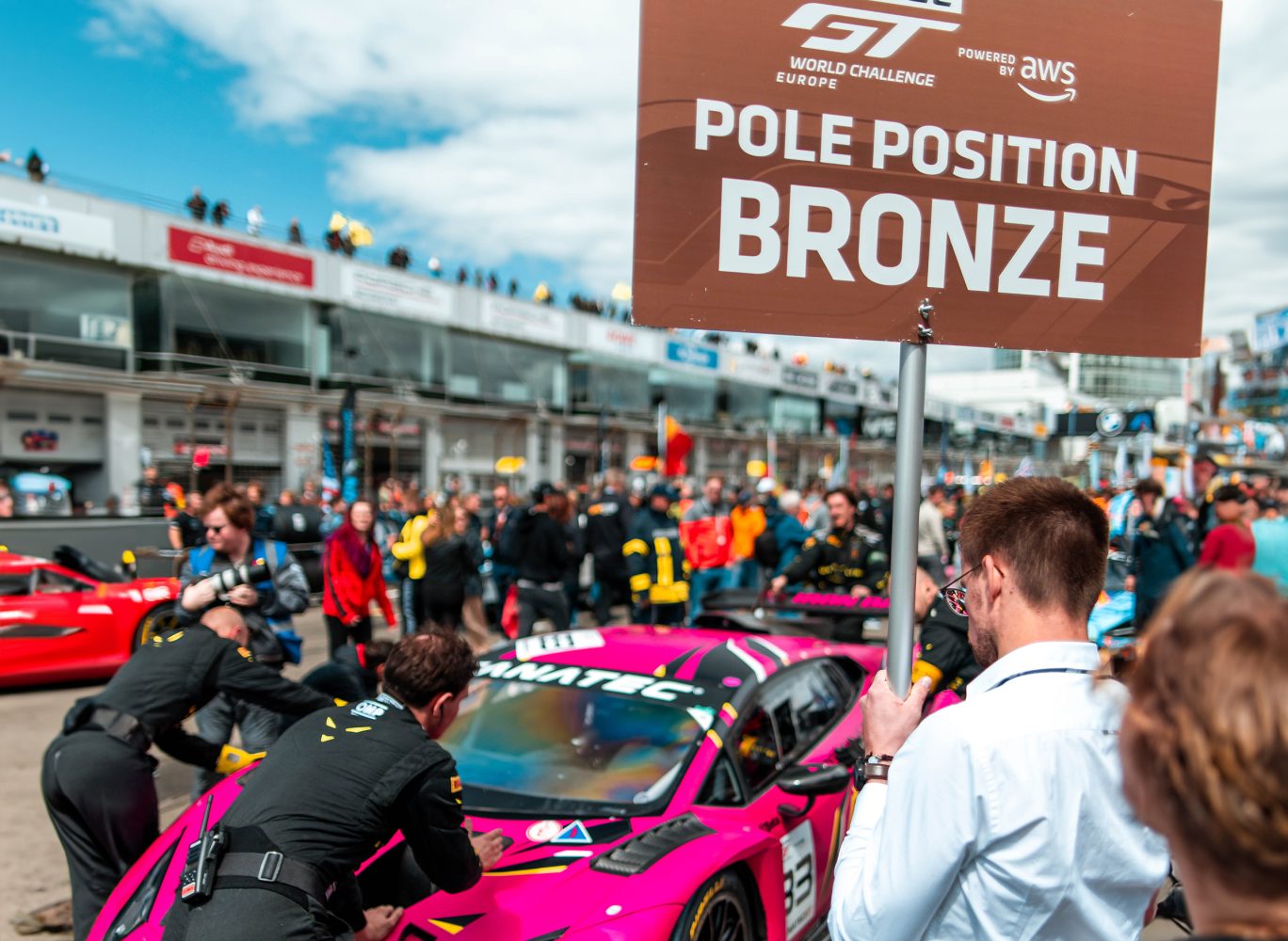 A POSITIVE NOTE DESPITE DIFFICULT RACE FOR THE IRON DAMES IN THE GTWCE AT NURBURGRING